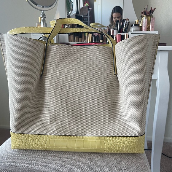 Michael Kors bag - Picture 2 of 8
